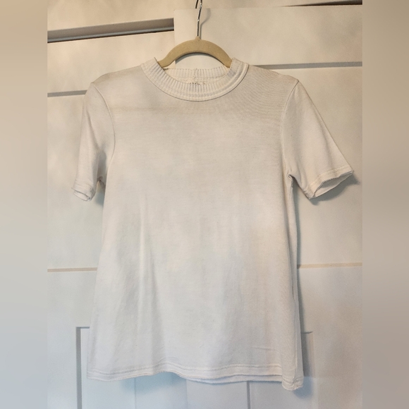rag & bone Tops - Rag & Bone White Top sz S Shirt Short Sleeve Round Neck Sweater Shirt Knit